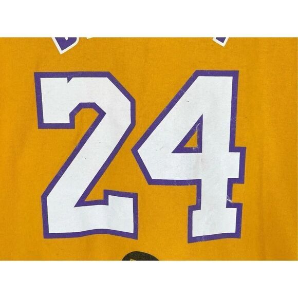 Gildan Kobe Bryant Tribute T Shirt 8/24 XL 1/31/20 - Picture 8 of 10